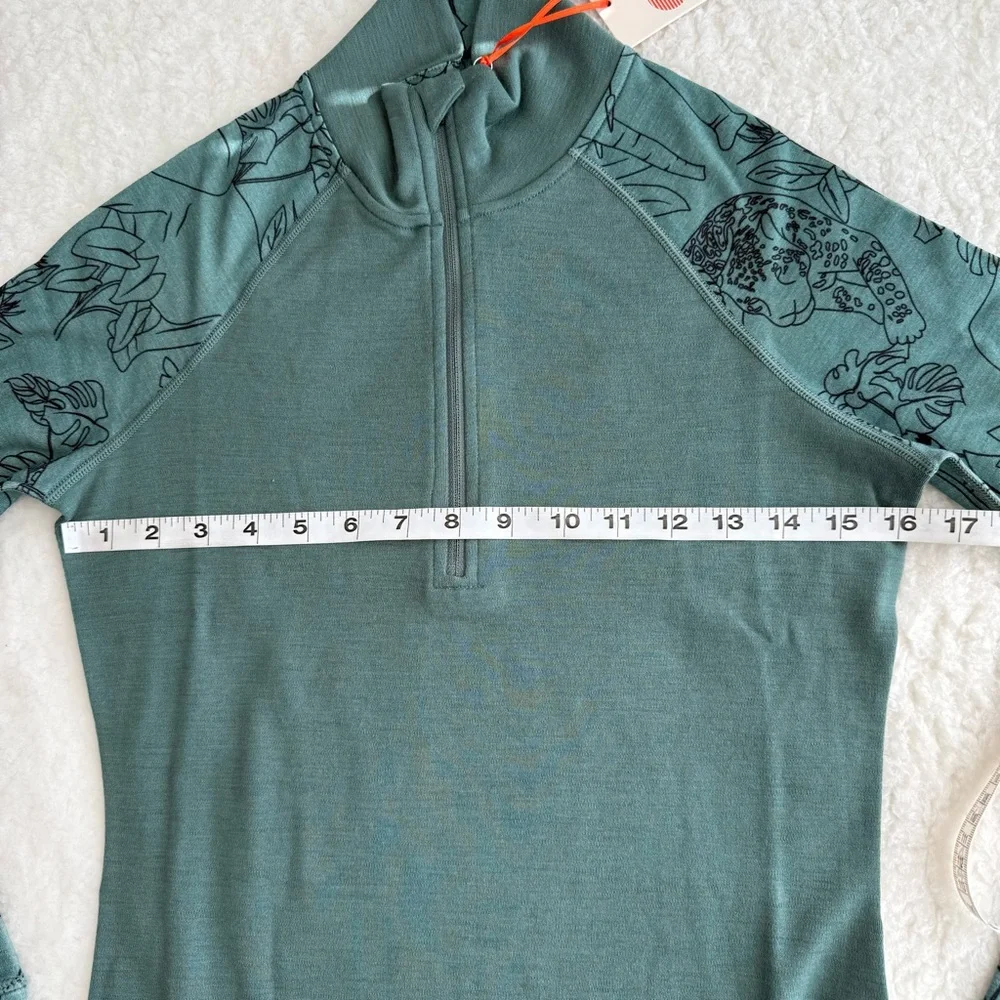 Wild Rye Hailey Half Zip Green Long Sleeve Women's Top, 100% Merino Wool, Size 4 - Picture 4 of 8